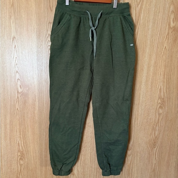 Leg3Nd Olive Green Joggers Pants - Picture 2 of 5